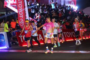 BIB: 
                            <button type="button" onclick="openModal(23350240)" class="btn btn-primary btn-sm float-right btn-popup" data-toggle="modal" data-target=".modal-high-quality">
                        <i class="fas fa-shopping-cart"></i> Add to Cart
                    </button>
                                            <button type="button" onclick="isThisMe(23350240, true)" class="btn btn-success btn-sm float-right btn-popup btn-isme hidden" data-toggle="tooltip" data-placement="bottom" title="นี่คือรูปของคุณใช่ไหม คลิกที่นี่เพื่อเอาเข้าอัลบั้ม">
                        <i class="fas fa-plus"></i> Add to album
                    </button>
                    <button type="button" onclick="isThisMe(23350240, false)" class="btn btn-warning btn-sm float-right btn-popup btn-isnotme hidden">
                        <i class="fas fa-ban"></i> Remove from album
                    </button>